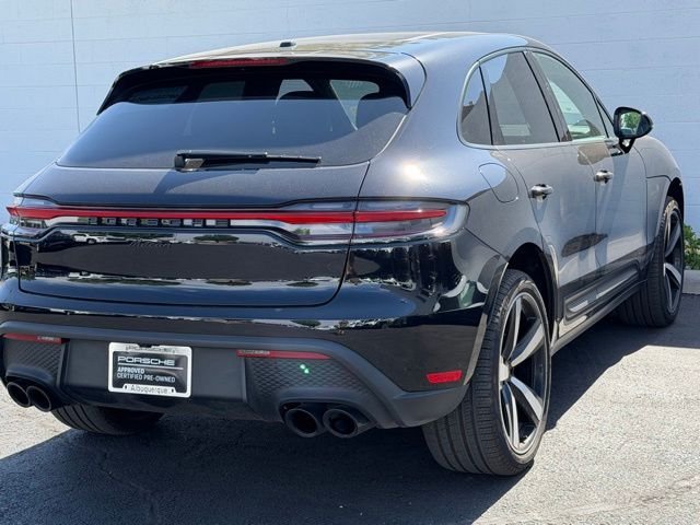 Used 2025 Porsche Macan AWD/4WD image 10