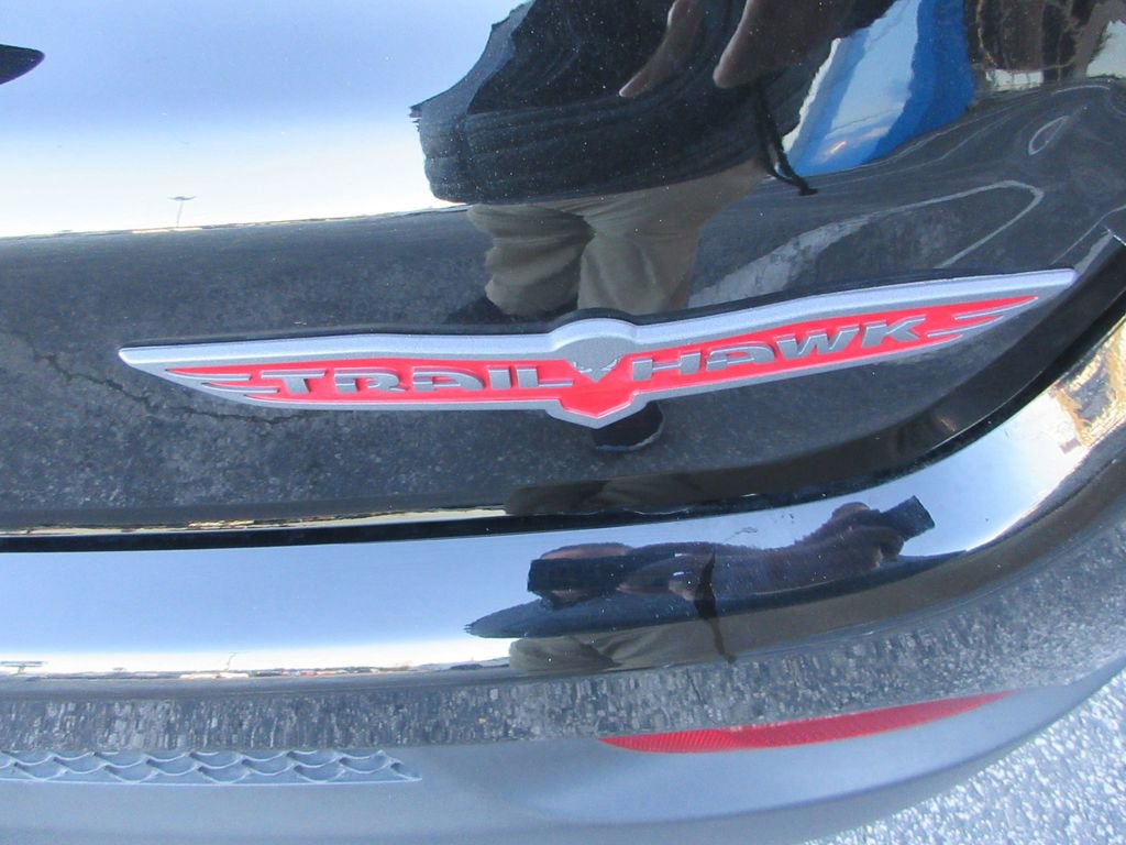 Used 2022 Jeep Compass Trailhawk w/ Trailhawk Elite Group image 10