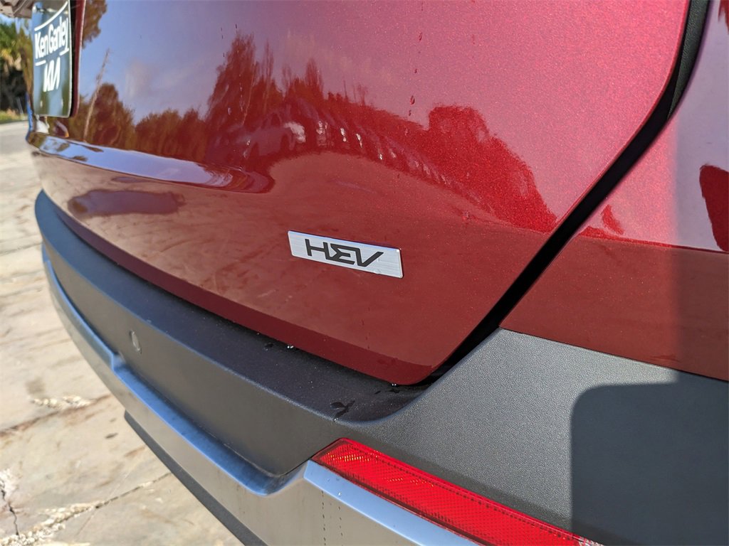 Certified 2025 Kia Carnival SX image 13