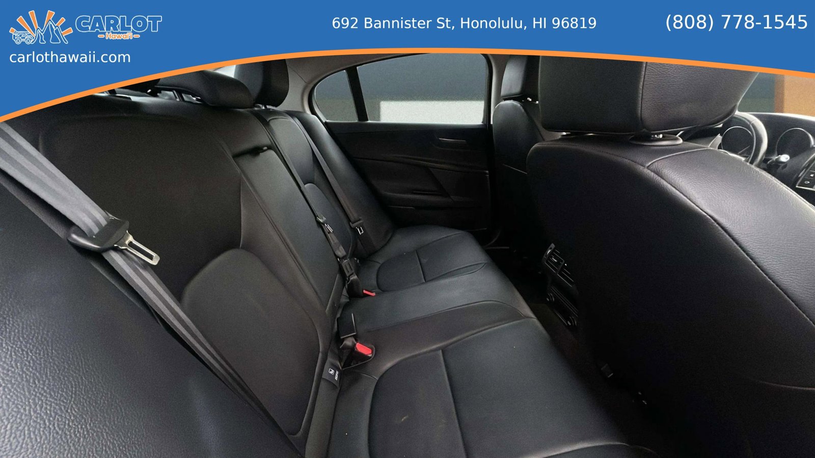 Used 2017 Jaguar XE image 22