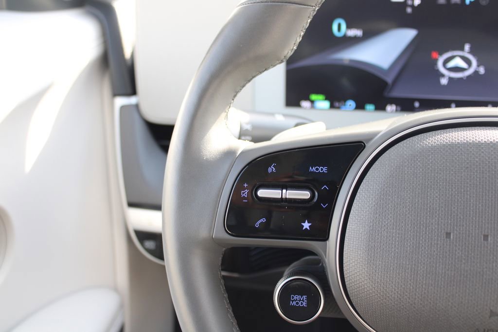 Used 2024 Hyundai Ioniq 5 Limited image 19