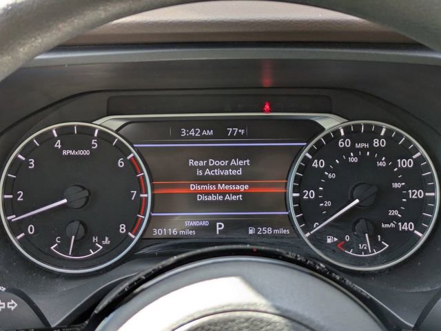 Used 2022 Nissan Rogue SV image 29