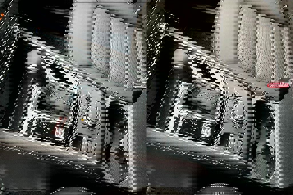 Used 2025 MAZDA CX-5 Signature image 17