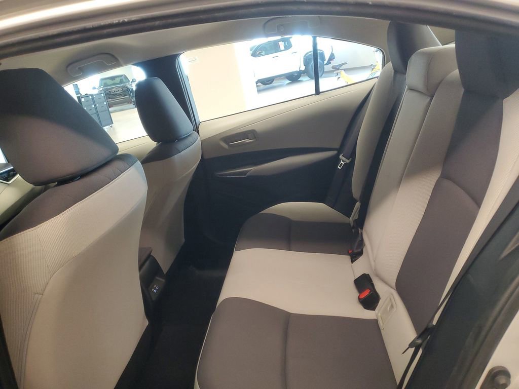 Certified 2023 Toyota Corolla LE image 10