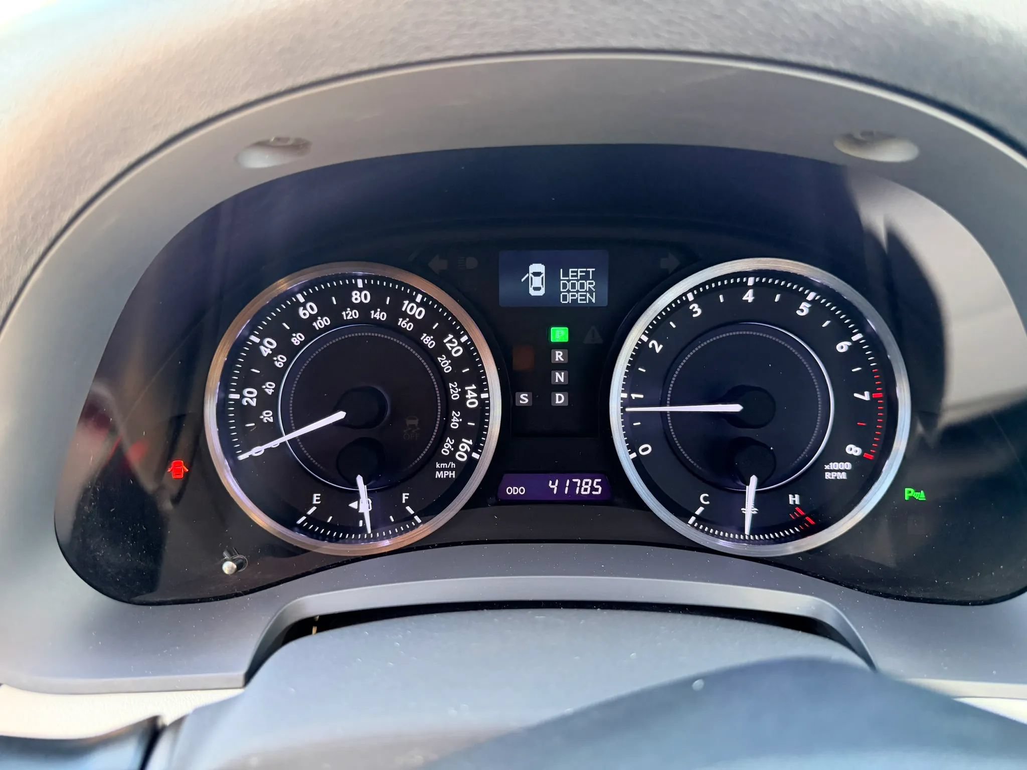 Used 2013 Lexus IS 250C RWD image 20