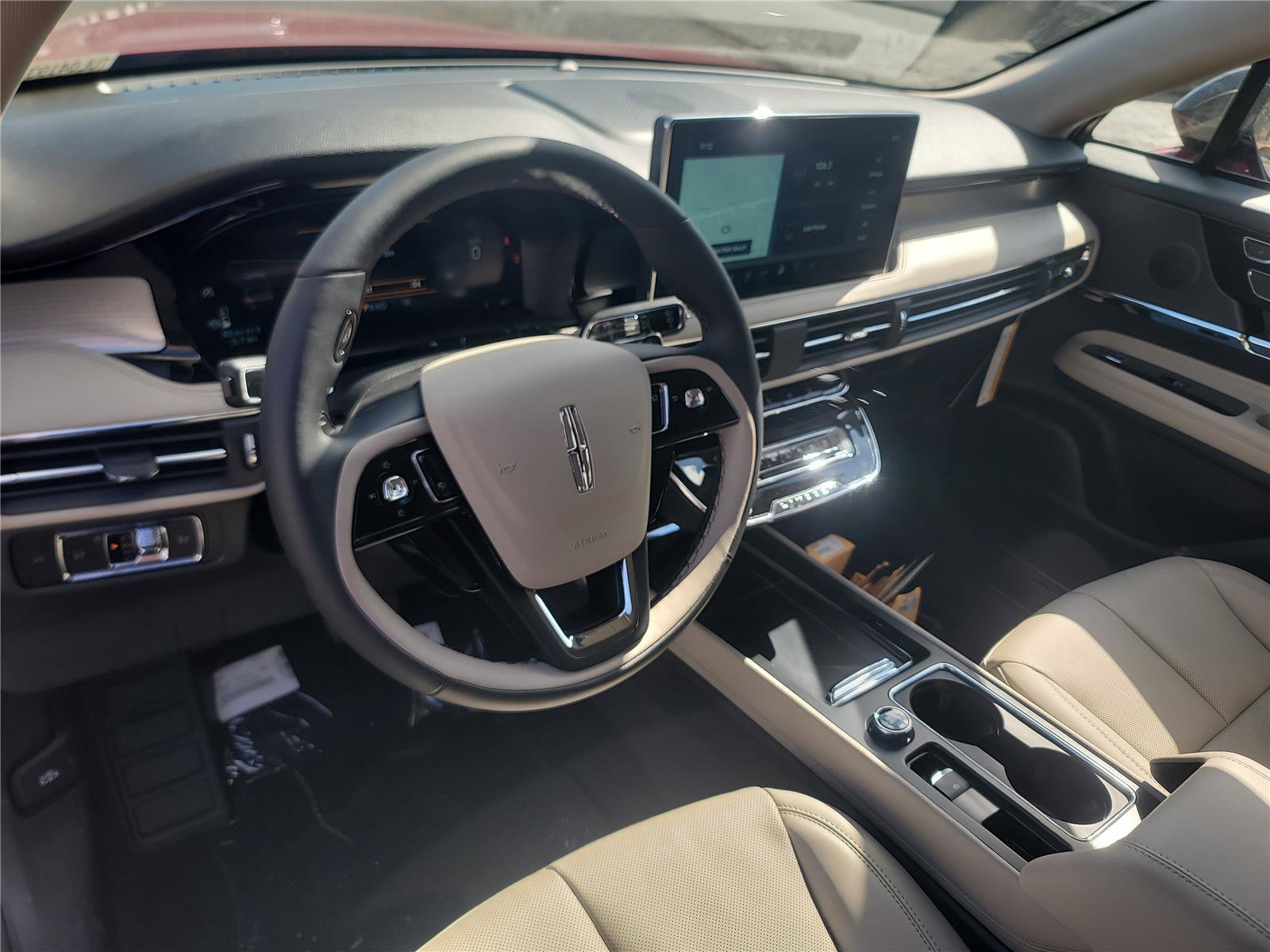 New 2026 Lincoln Corsair Premiere image 11