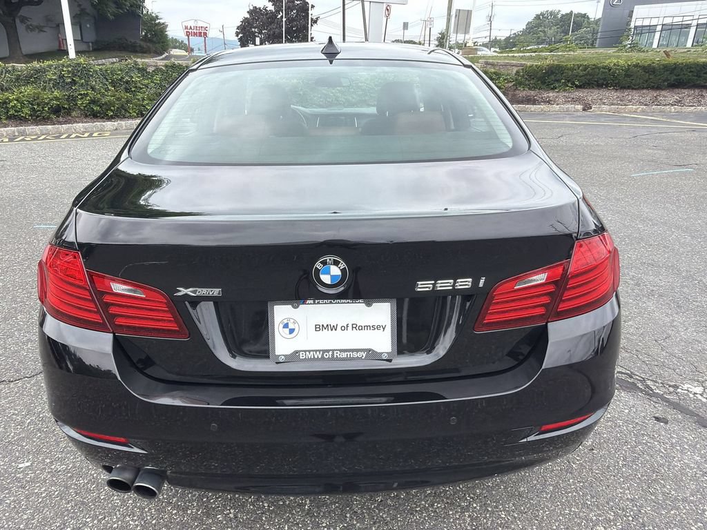 Used 2016 BMW 528i xDrive Sedan AWD/4WD image 13