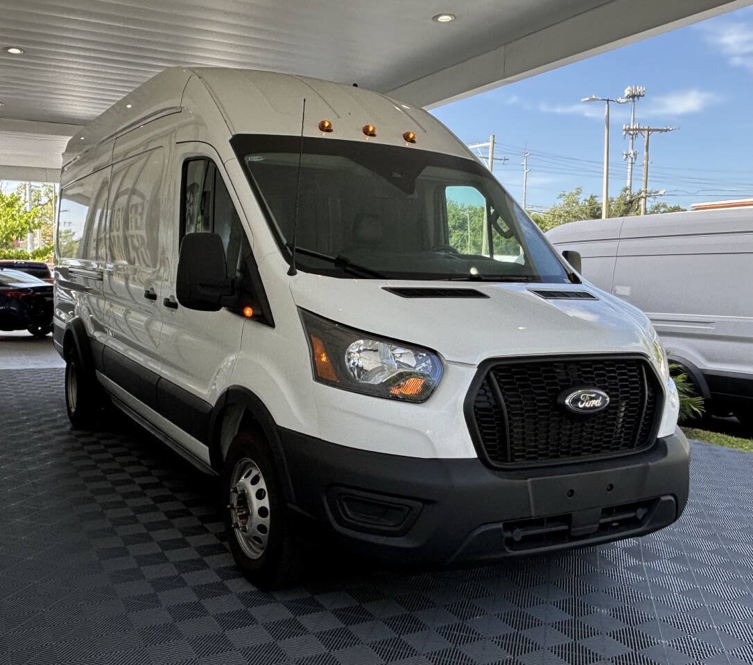 Used 2024 Ford Transit 350 148 High Roof Extended DRW RWD image 9