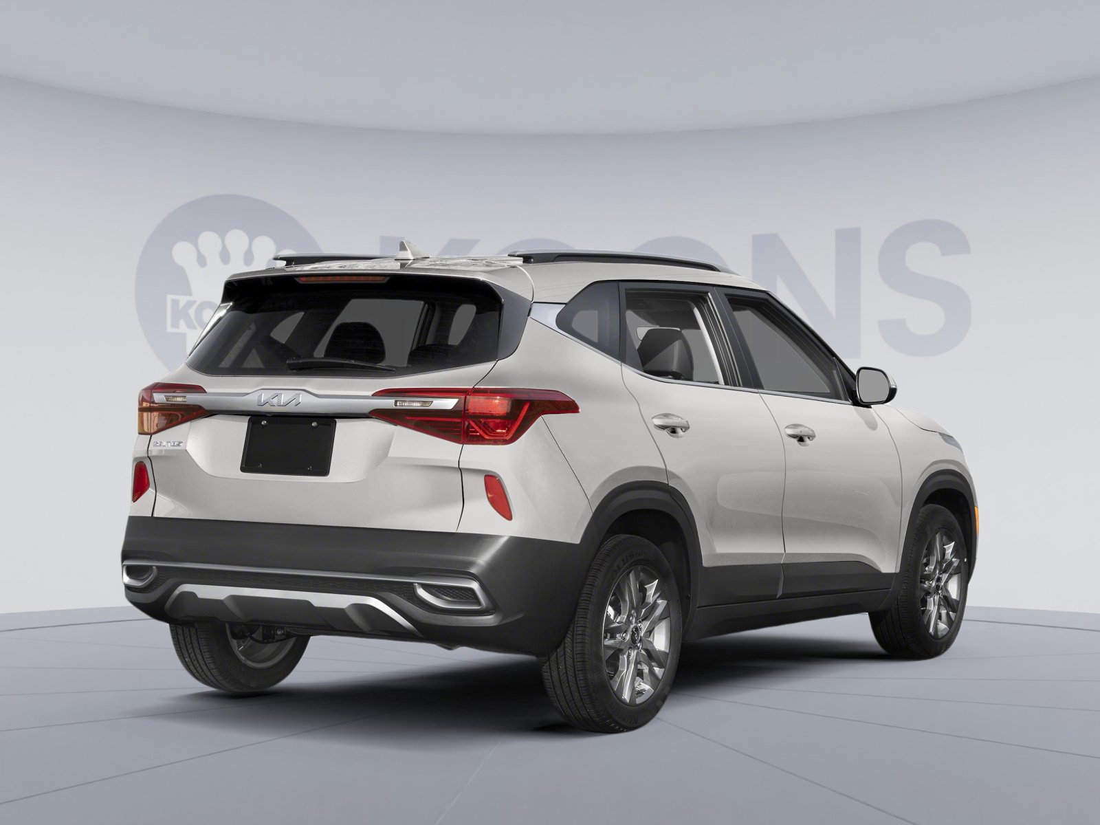 Used 2022 Kia Seltos EX image 2