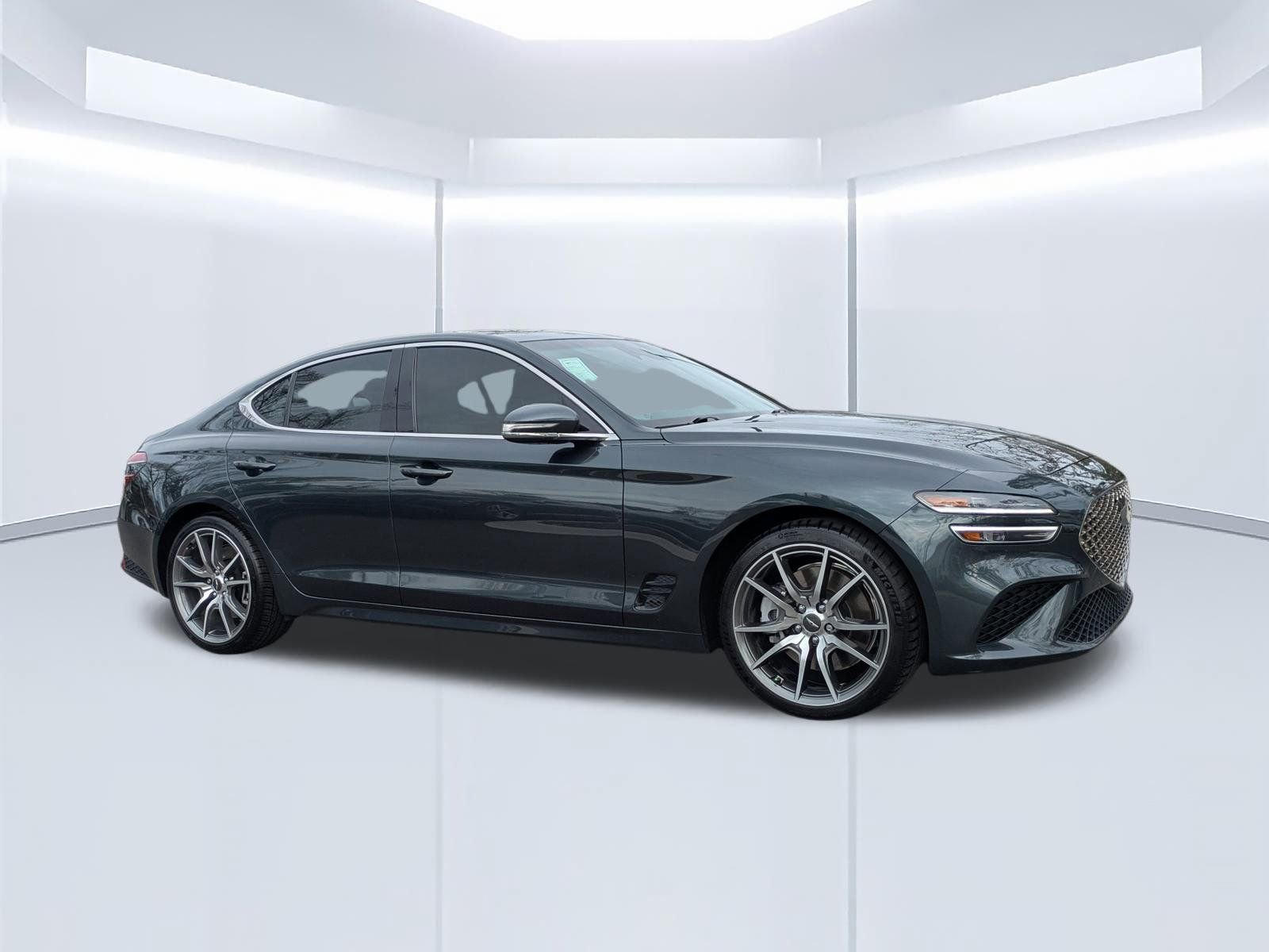 Used 2023 Genesis G70 3.3T RWD image 1