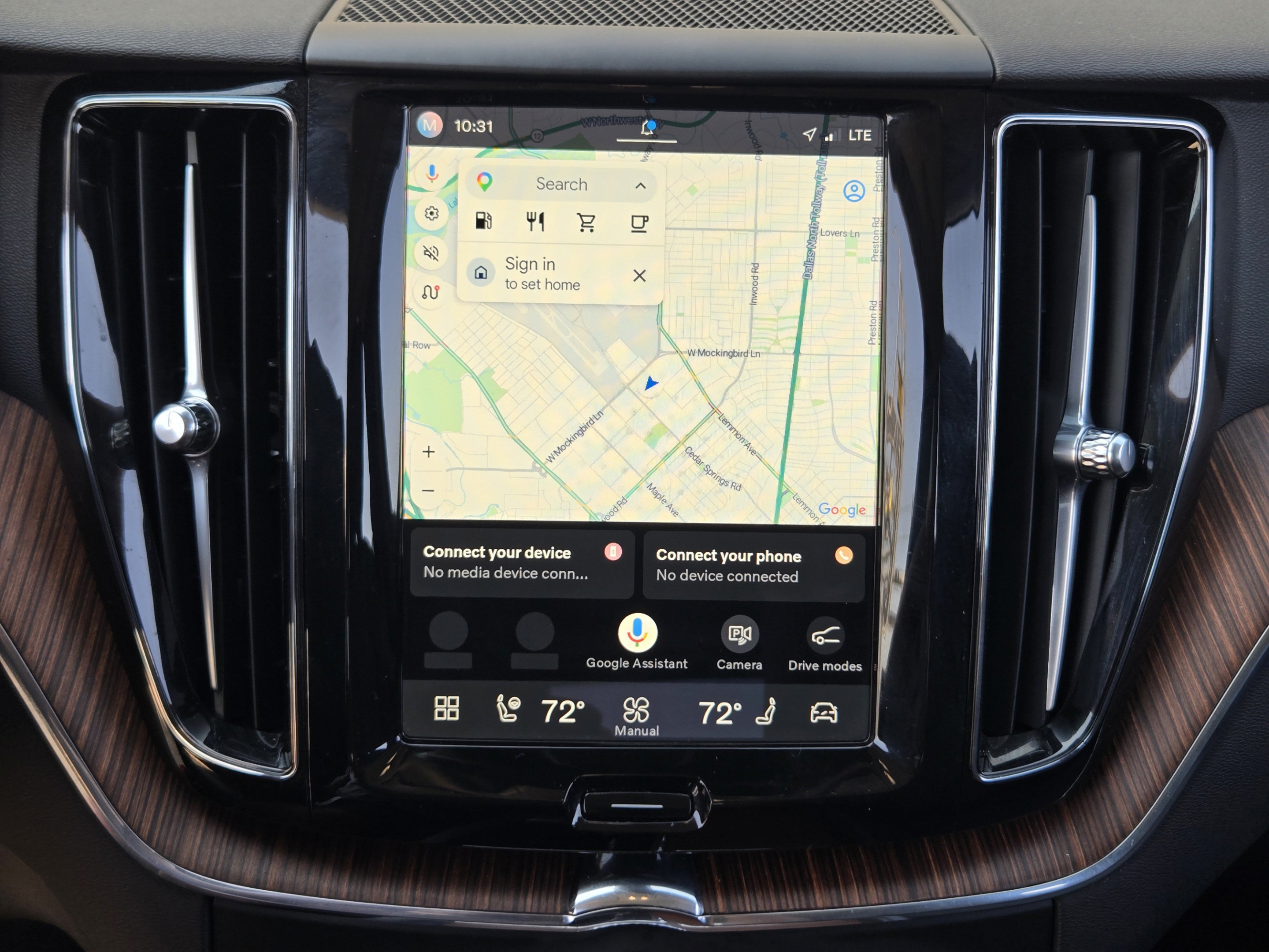 Used 2024 Volvo XC60 B5 Plus w/ Climate Package AWD/4WD image 15