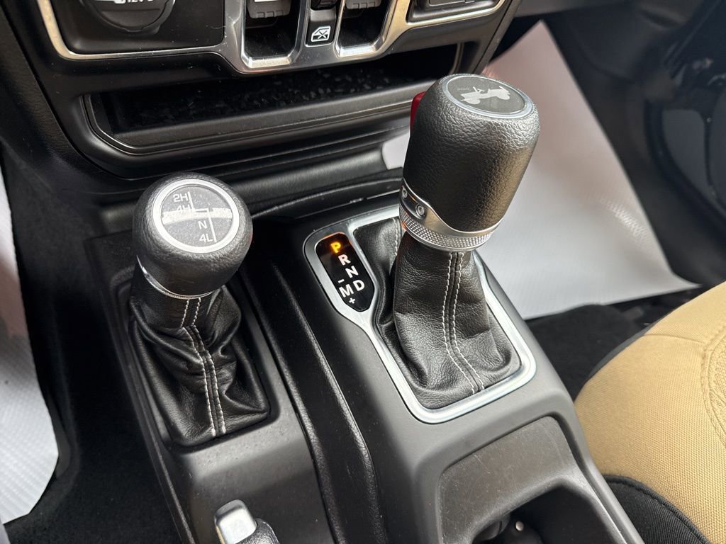 Used 2021 Jeep Wrangler Unlimited Sahara image 18