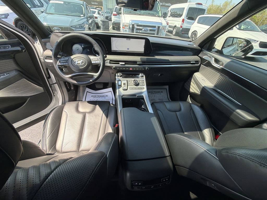 Used 2023 Hyundai Palisade Calligraphy image 21