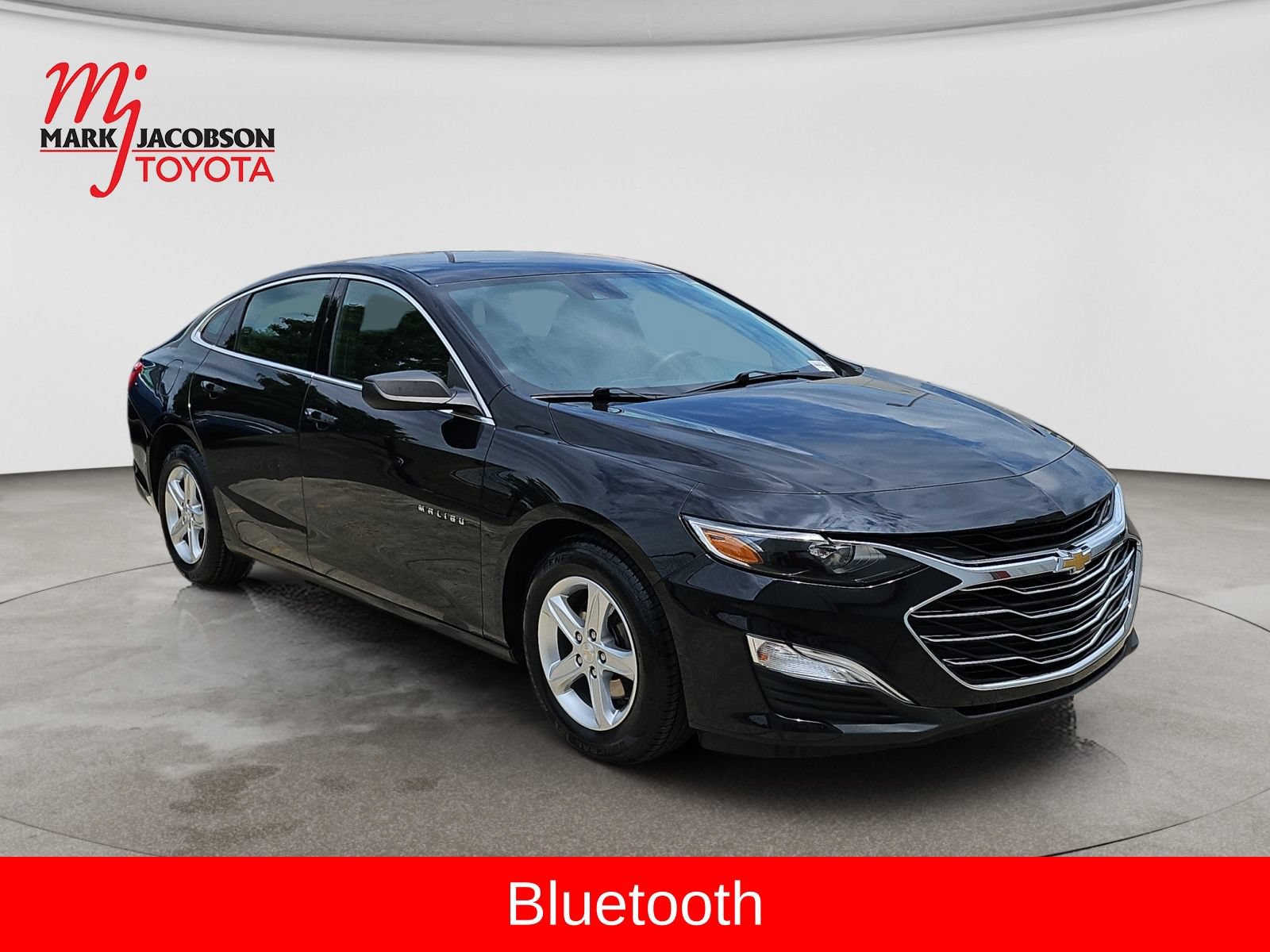 Used 2023 Chevrolet Malibu LS FWD image 4
