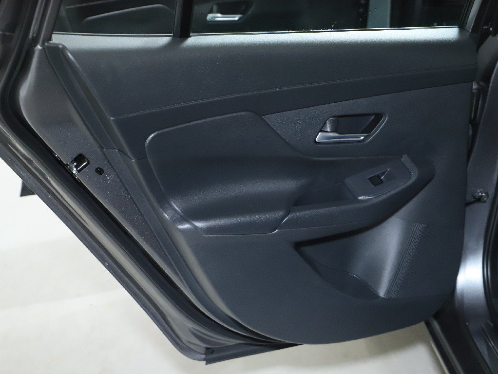Certified 2026 Nissan Sentra SV w/ SV Convenience Package FWD image 14