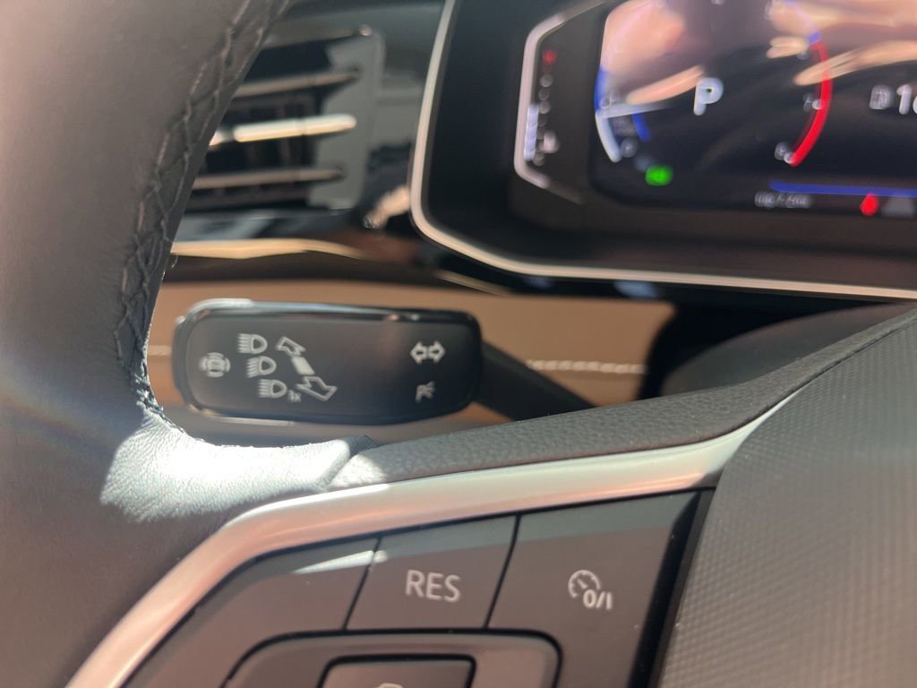New 2026 Volkswagen Jetta SEL FWD image 20