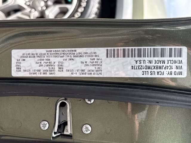 Used 2021 Jeep Cherokee Trailhawk w/ Trailer Tow Group AWD/4WD image 17