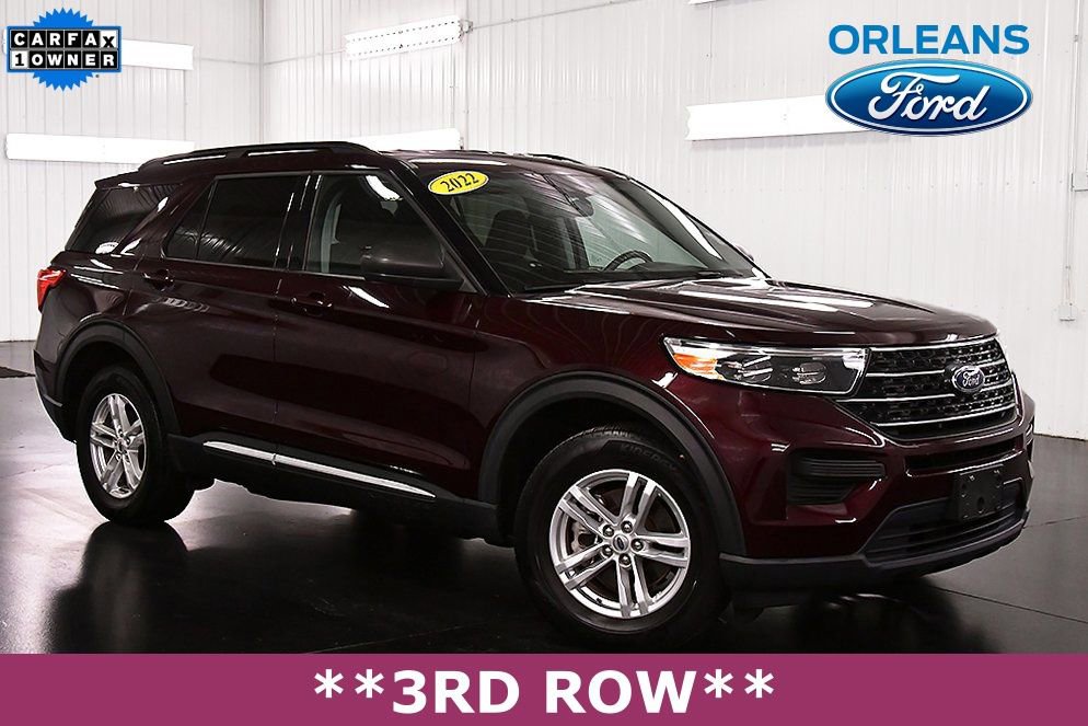Used 2022 Ford Explorer XLT image 1