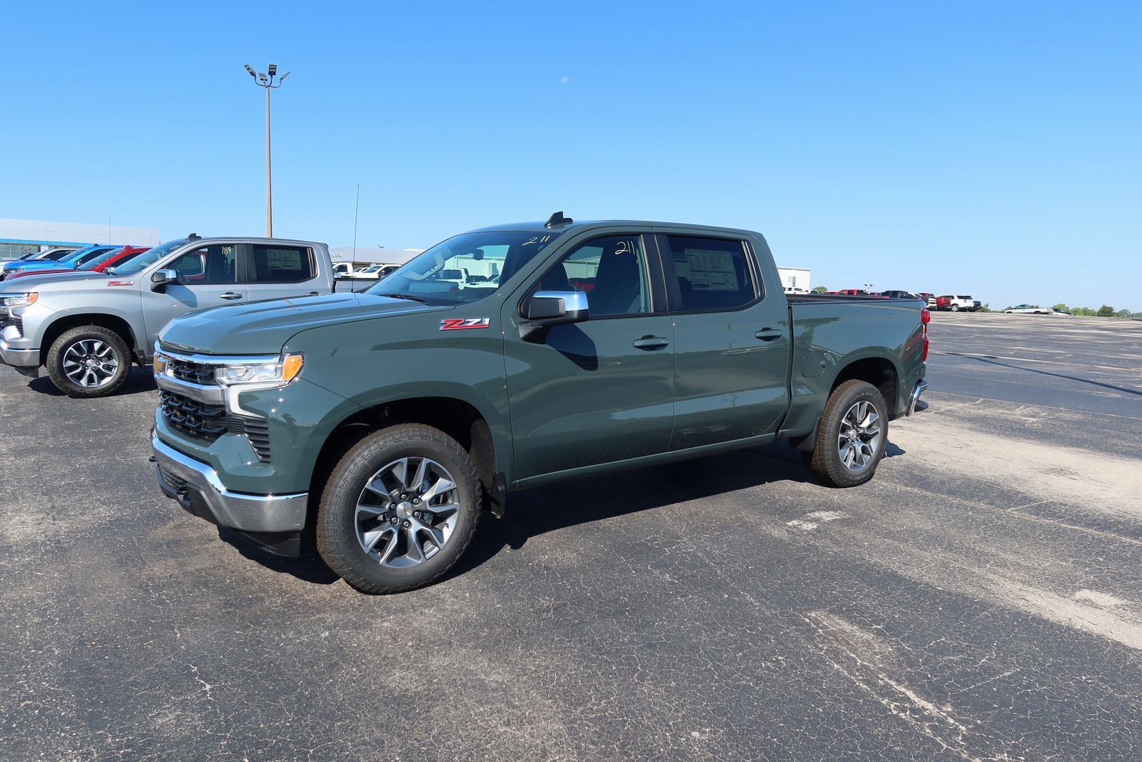 New 2026 Chevrolet Silverado 1500 LT image 2