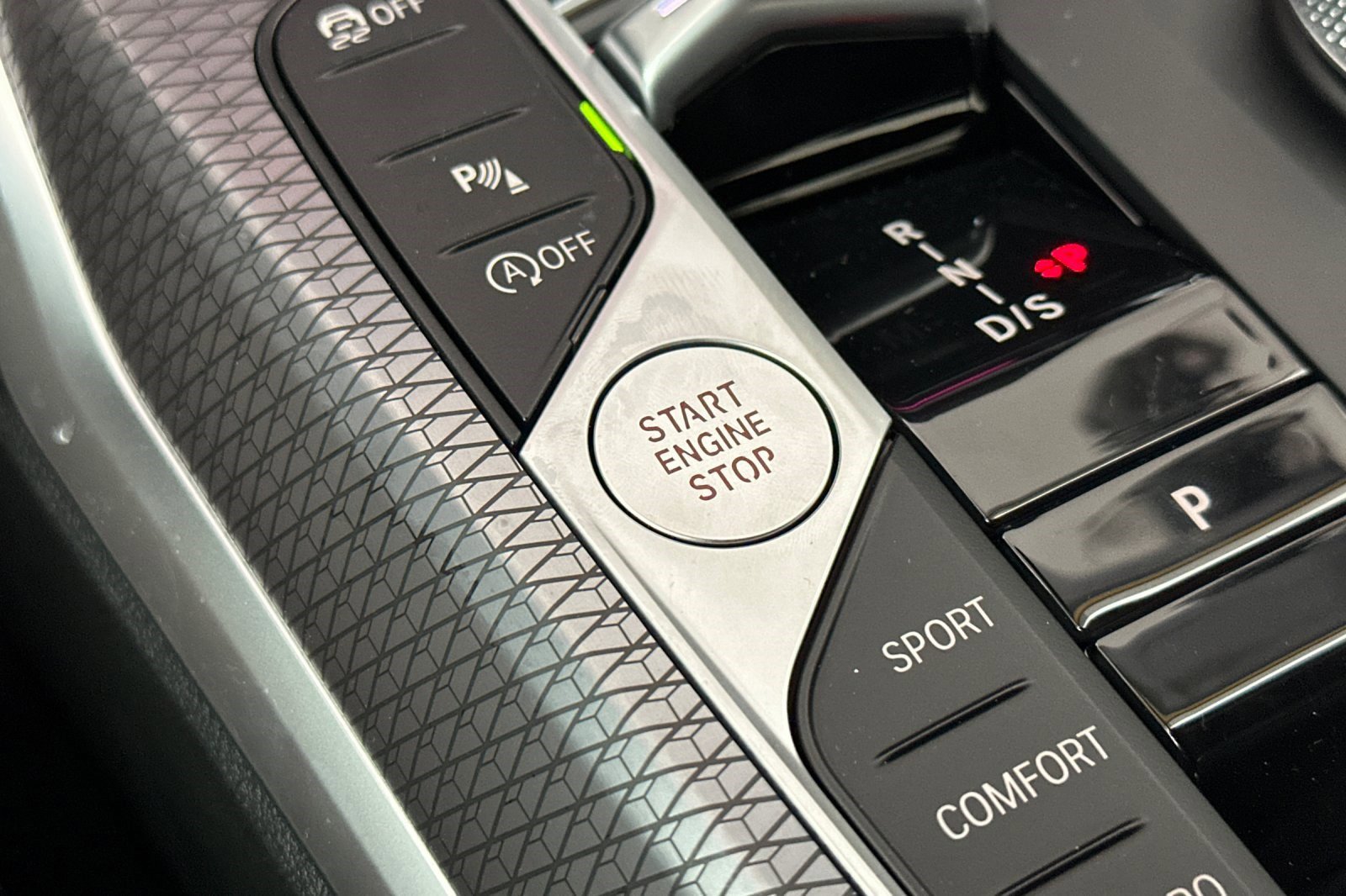 New 2026 BMW 330i Sedan w/ M Sport Package image 28