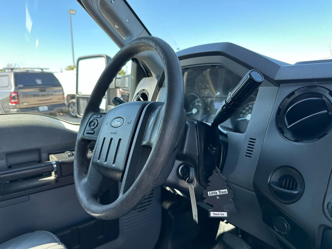 Used 2015 Ford F550 4x4 Crew Cab Super Duty w/ Power Equipment Group image 18