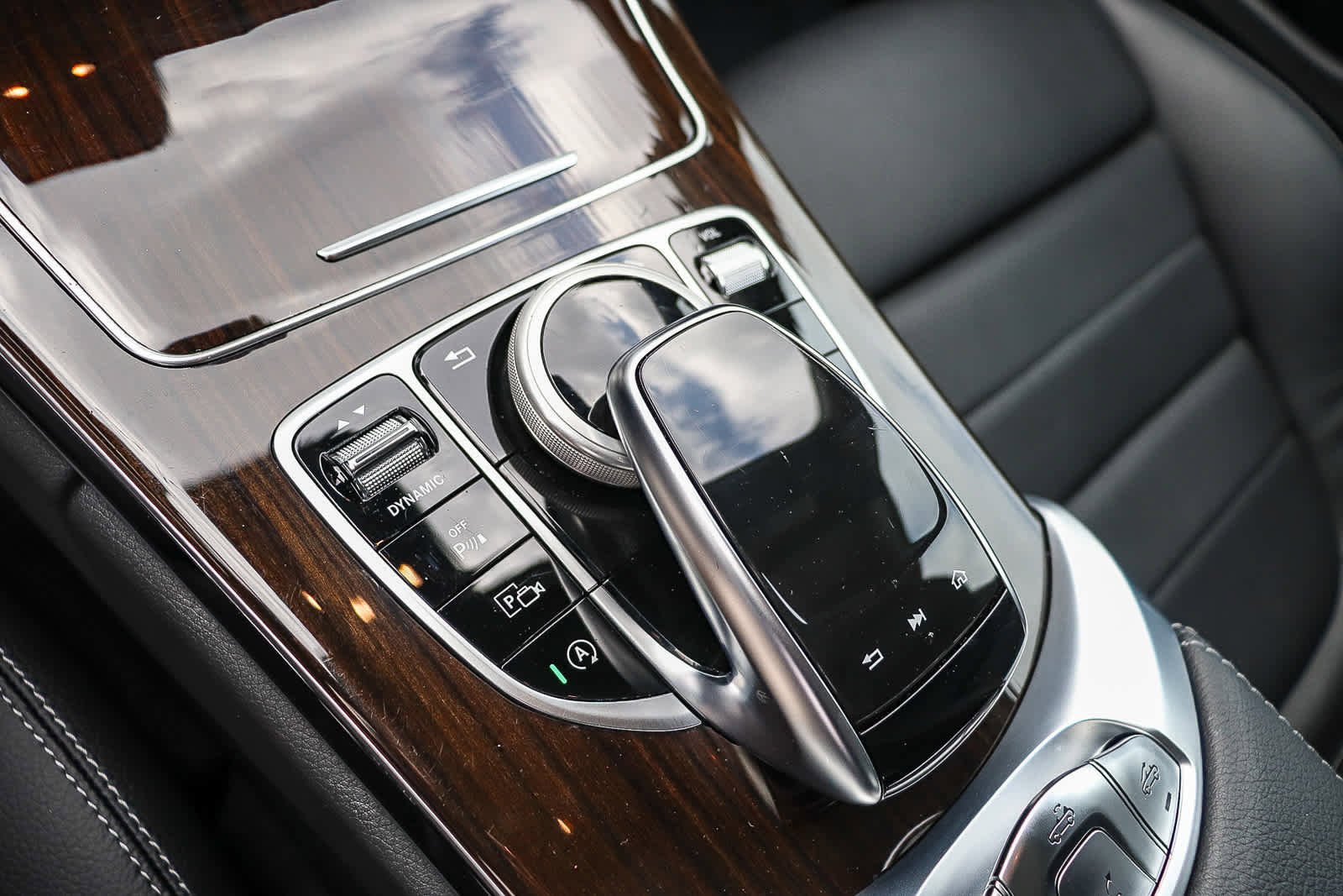 Used 2023 Mercedes-Benz C 300 Cabriolet image 32