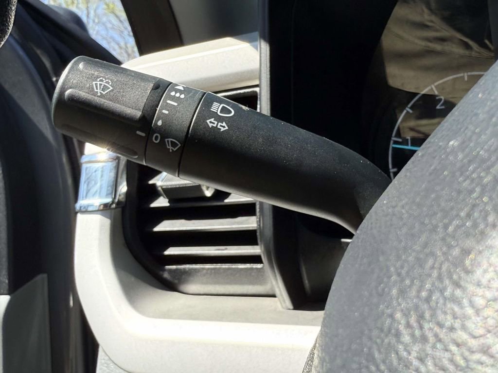 Used 2023 Ford F350 XL image 26