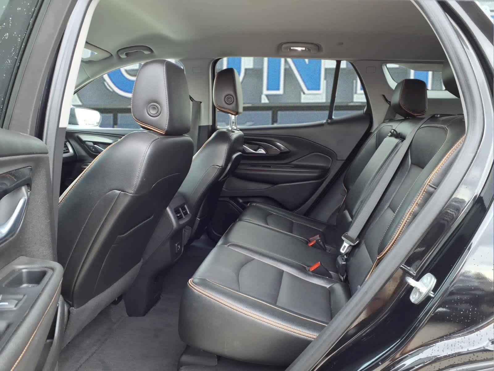 Used 2023 GMC Terrain AT4 AWD/4WD image 11