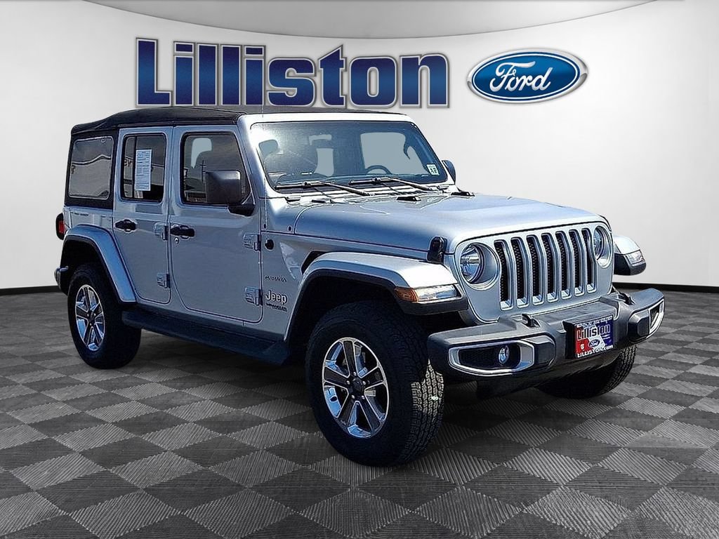 Used 2022 Jeep Wrangler Unlimited Sahara w/ Cold Weather Group AWD/4WD image 3