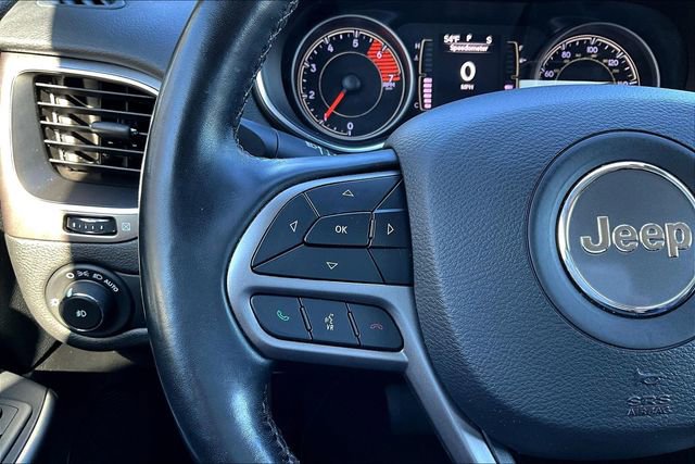 Used 2020 Jeep Cherokee Latitude Lux w/ Quick Order Package 2YH Lux image 20