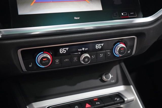 Used 2023 Audi Q3 2.0T Premium image 28