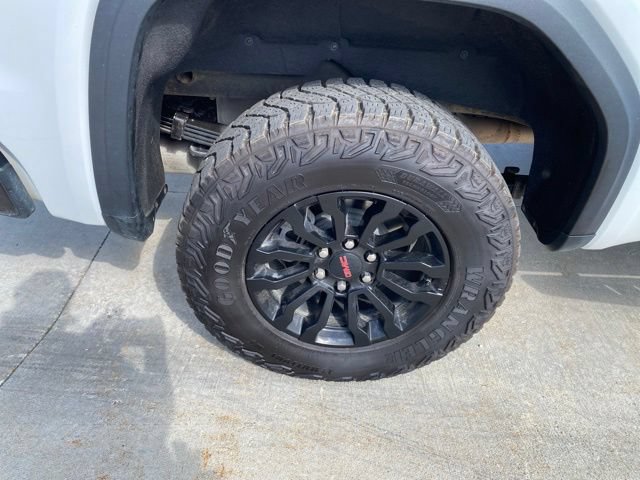 Used 2023 GMC Sierra 1500 AT4X AWD/4WD image 14