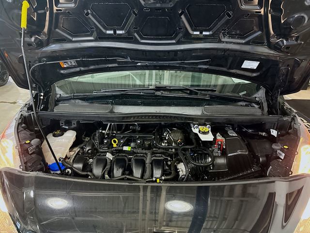 Used 2021 Ford Transit Connect XL image 29