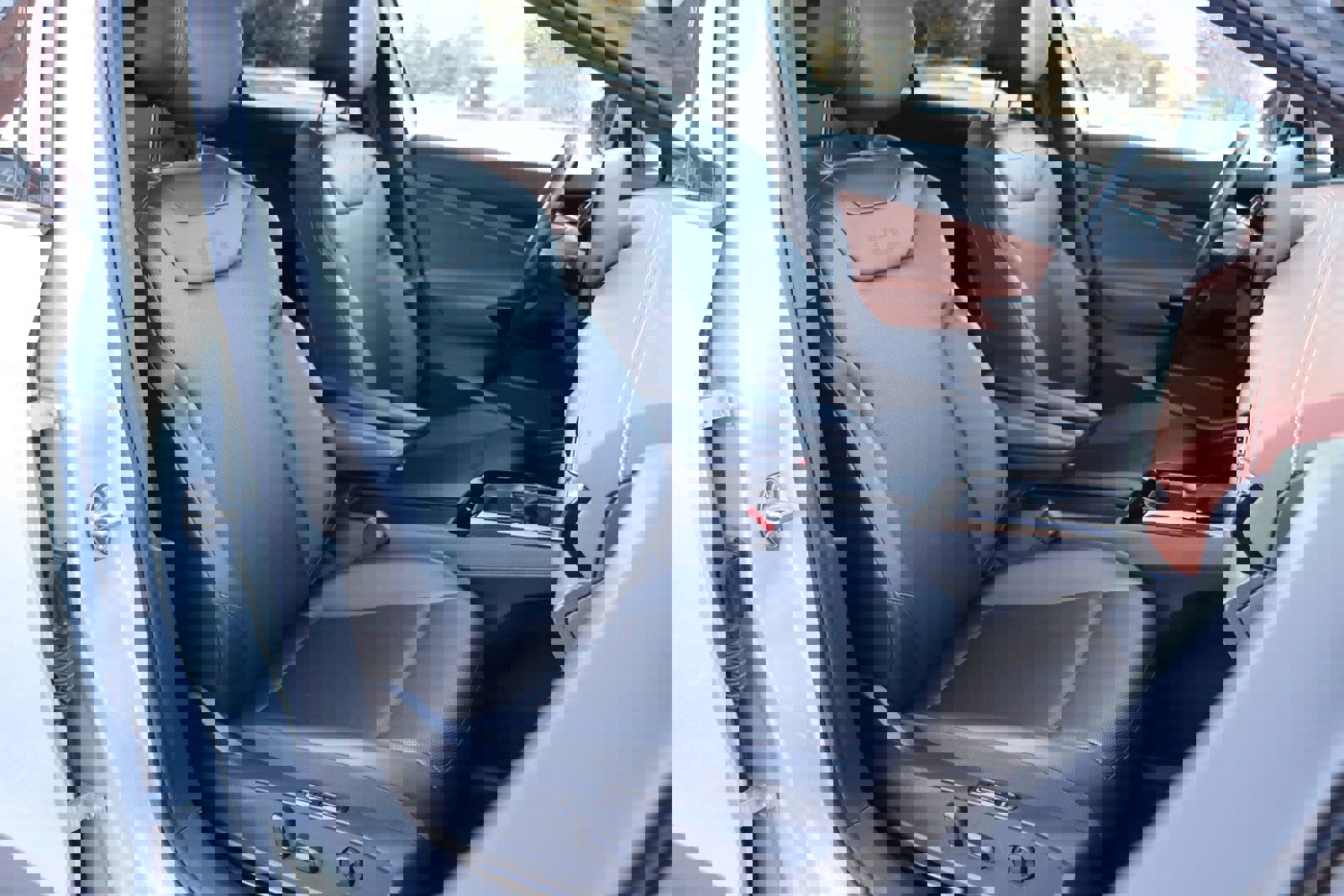 Used 2021 Volkswagen ID.4 Pro S w/ Gradient Package image 19