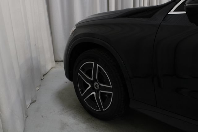 New 2026 Mercedes-Benz GLC 300 4MATIC image 29
