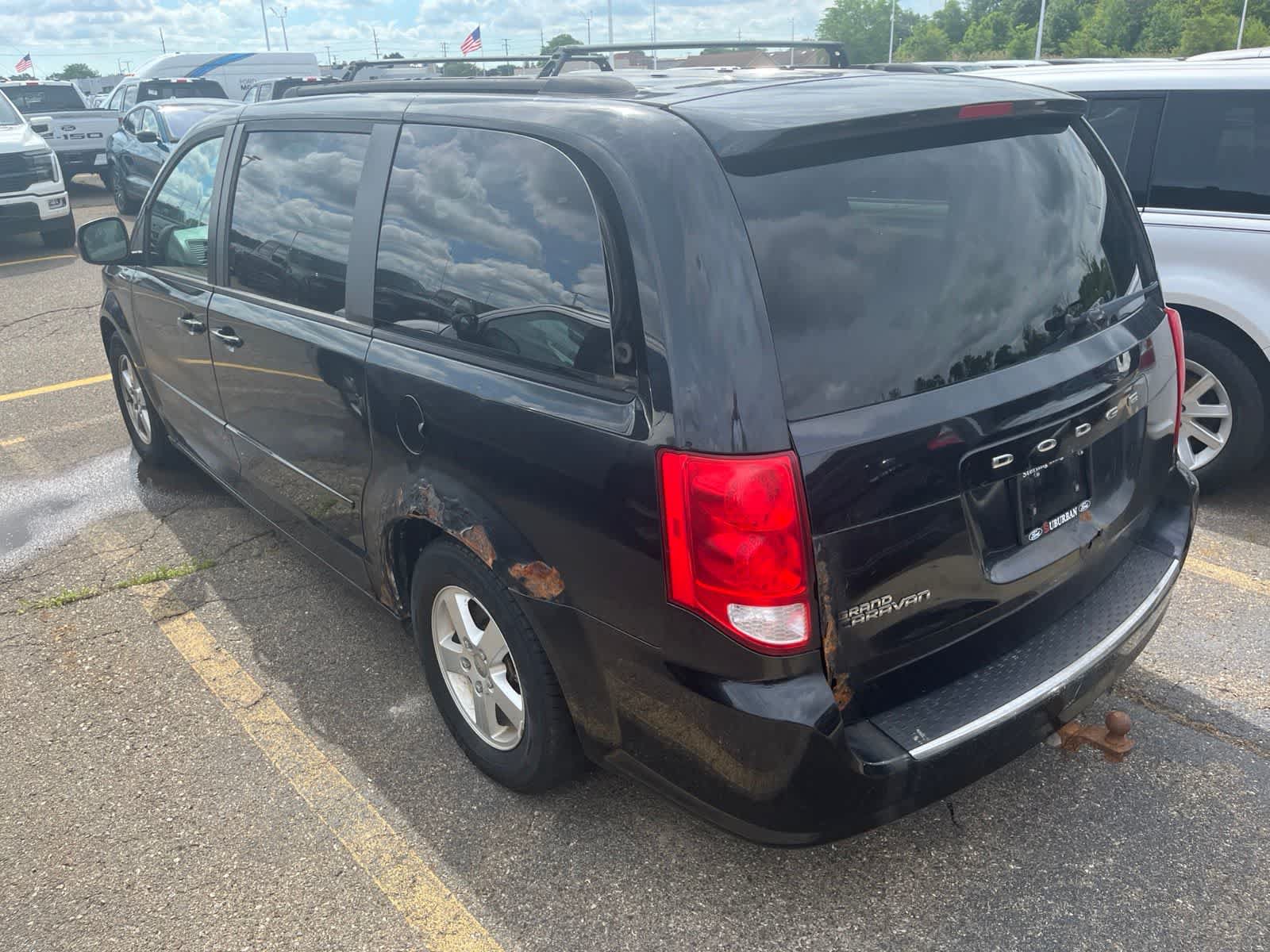 Used 2012 Dodge Grand Caravan SXT FWD image 10