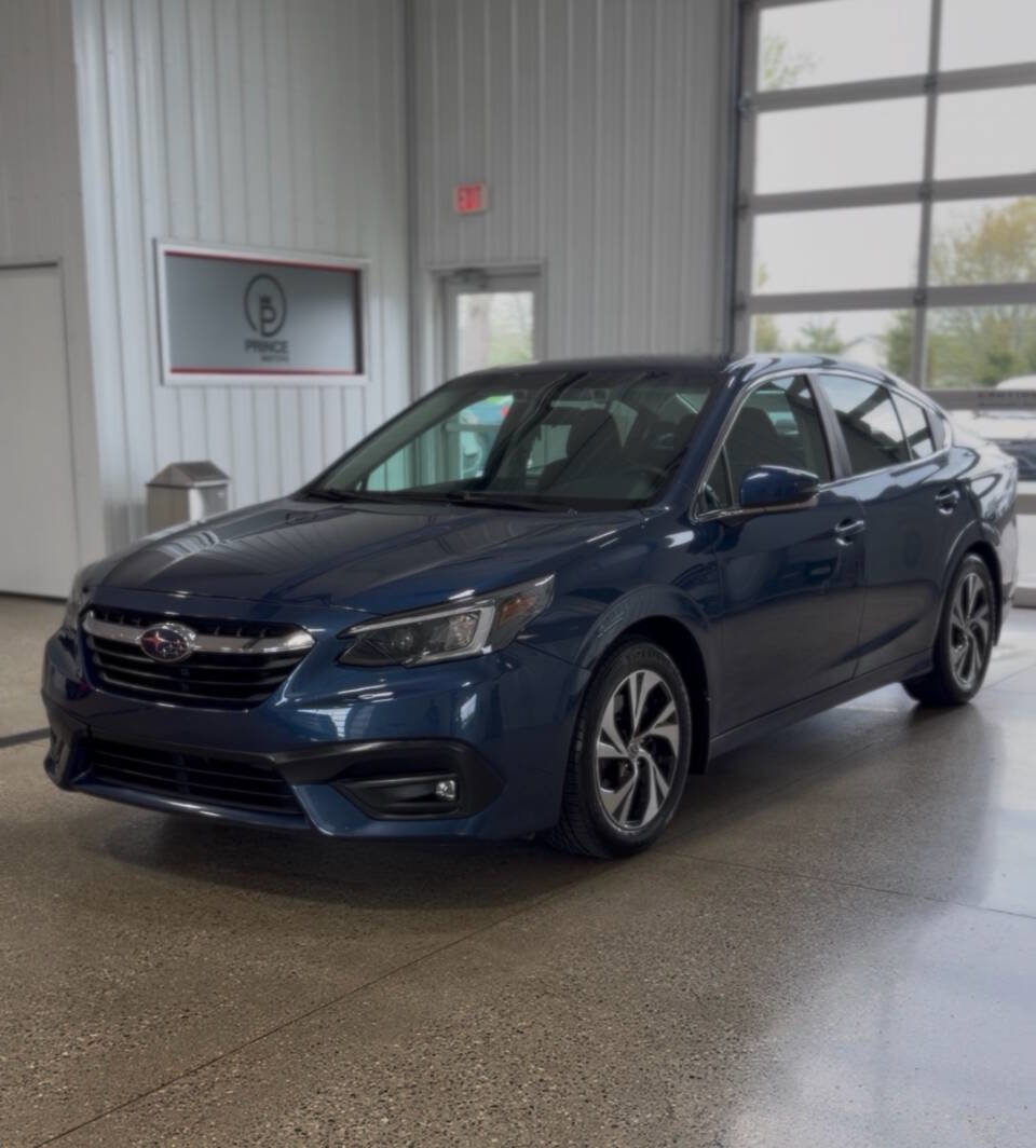 Used 2020 Subaru Legacy Premium AWD/4WD image 3