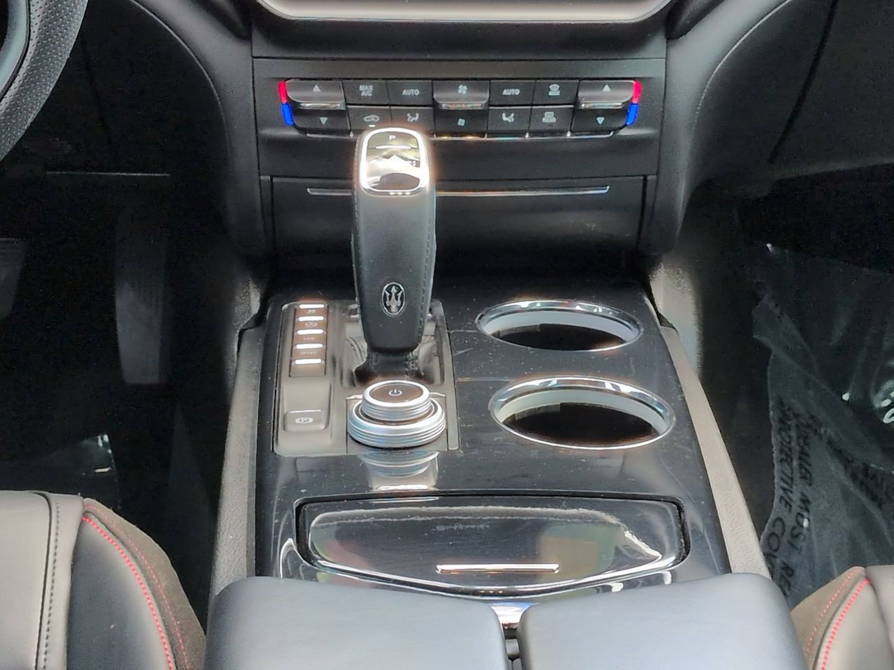 Used 2024 Maserati Ghibli Modena Ultima Q4 AWD/4WD image 18