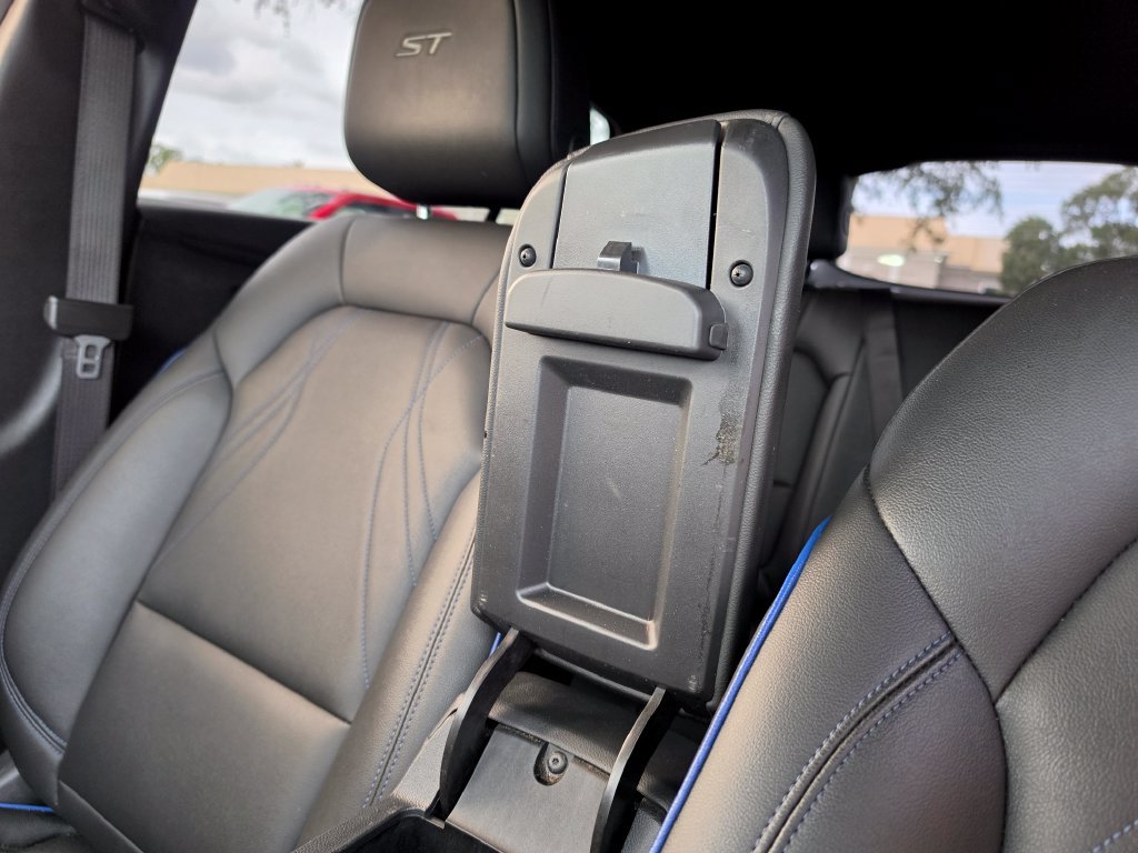 Used 2024 Buick Envista Sport Touring w/ Convenience I Package FWD image 30