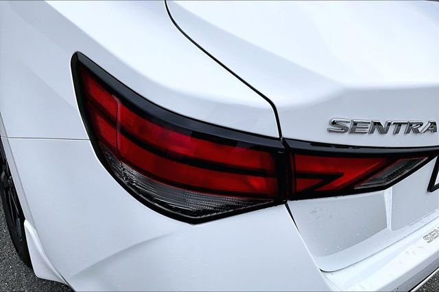 Used 2025 Nissan Sentra SV image 22