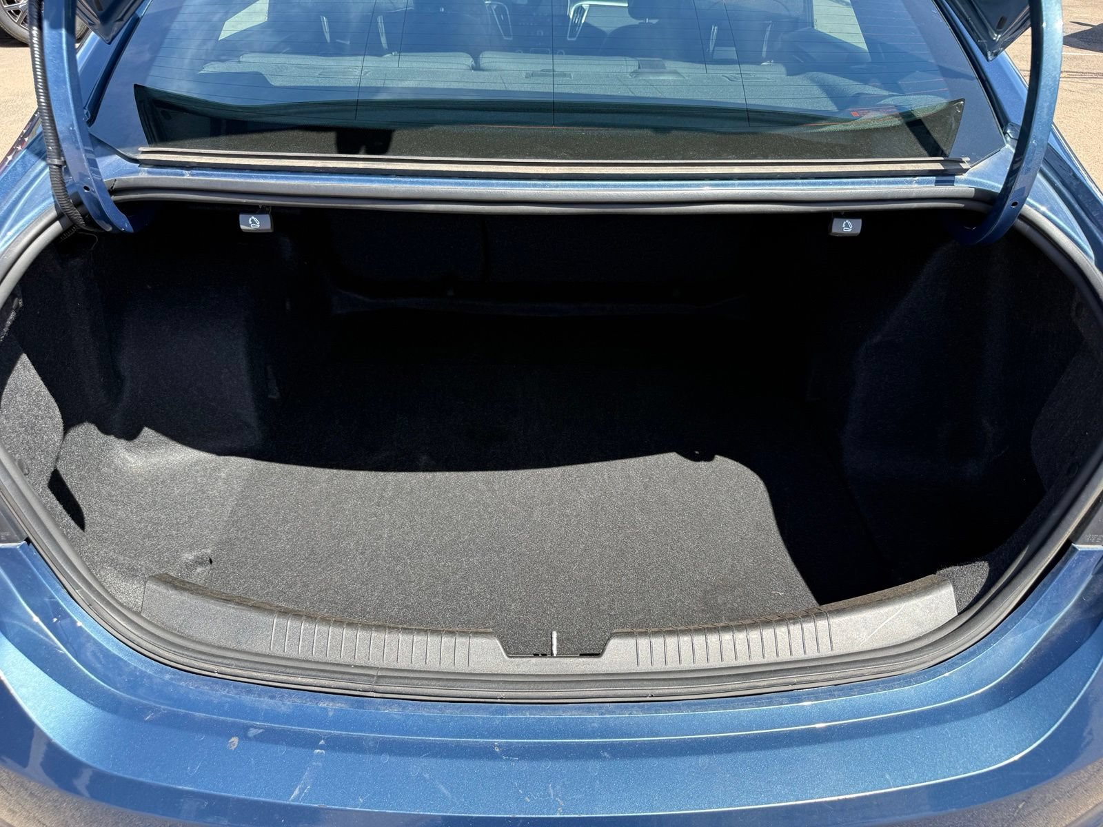 Used 2024 Chevrolet Malibu LT FWD image 35