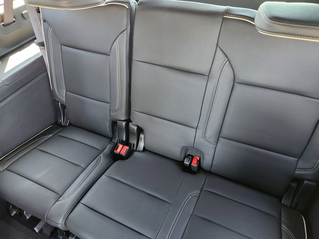 New 2026 GMC Yukon XL Elevation w/ Elevation Premium Package image 10