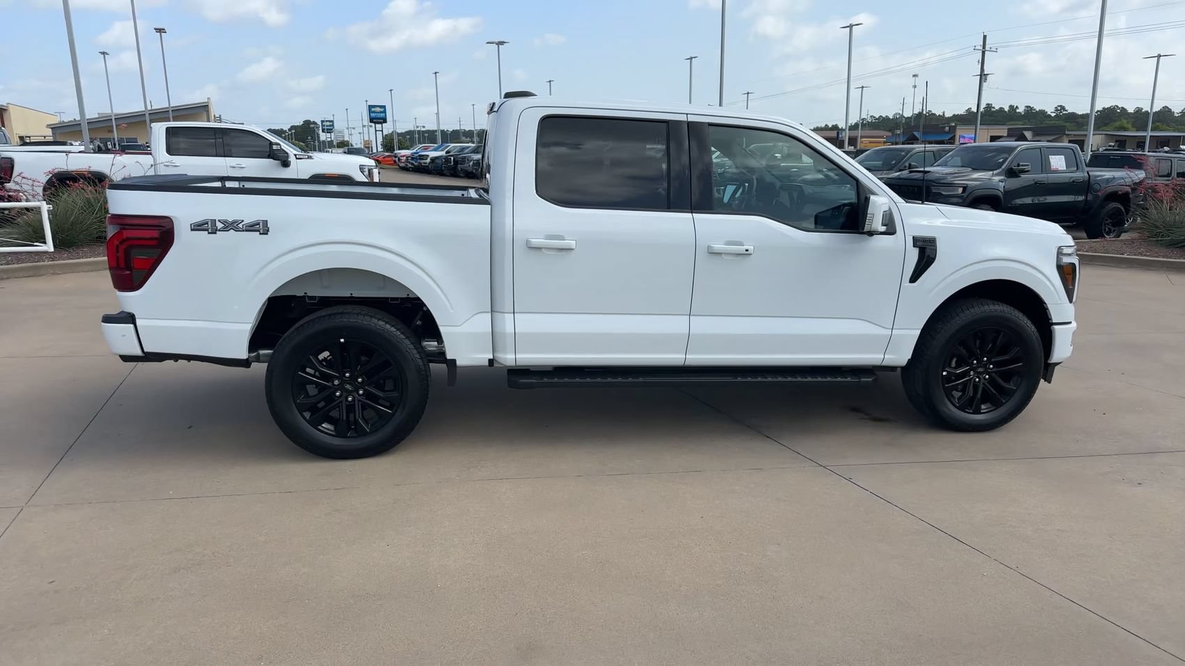 Used 2026 Ford F150 Lariat AWD/4WD image 2