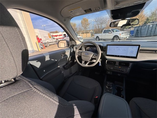 New 2025 Ford Maverick XL w/ Equipment Group 101A image 17