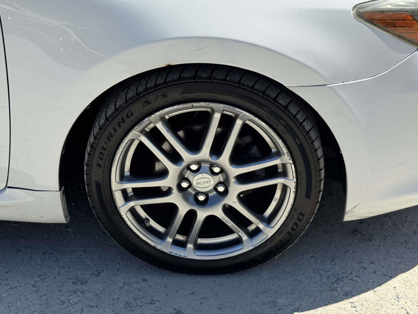 Used 2010 Scion tC FWD image 6