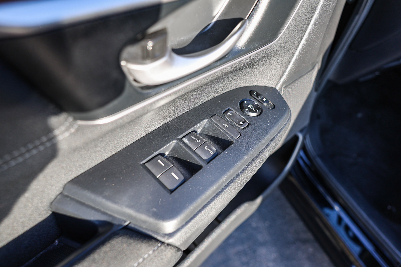 Certified 2019 Honda CR-V EX image 12