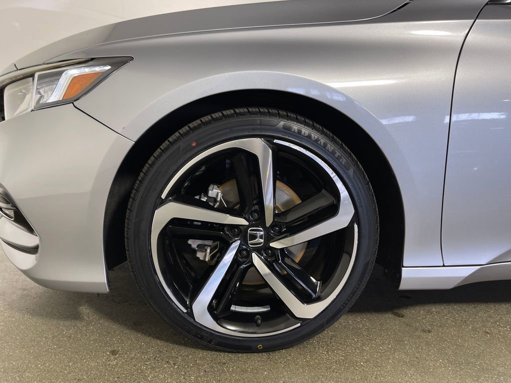 Used 2020 Honda Accord Sport image 11