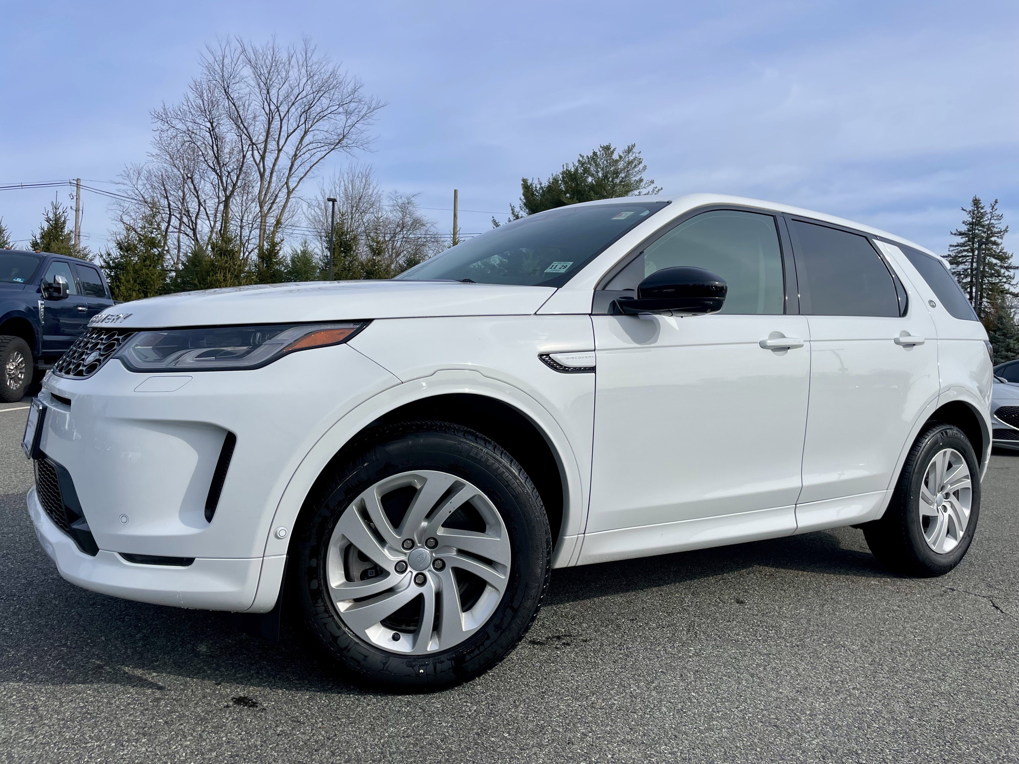 Certified 2024 Land Rover Discovery Sport S image 36