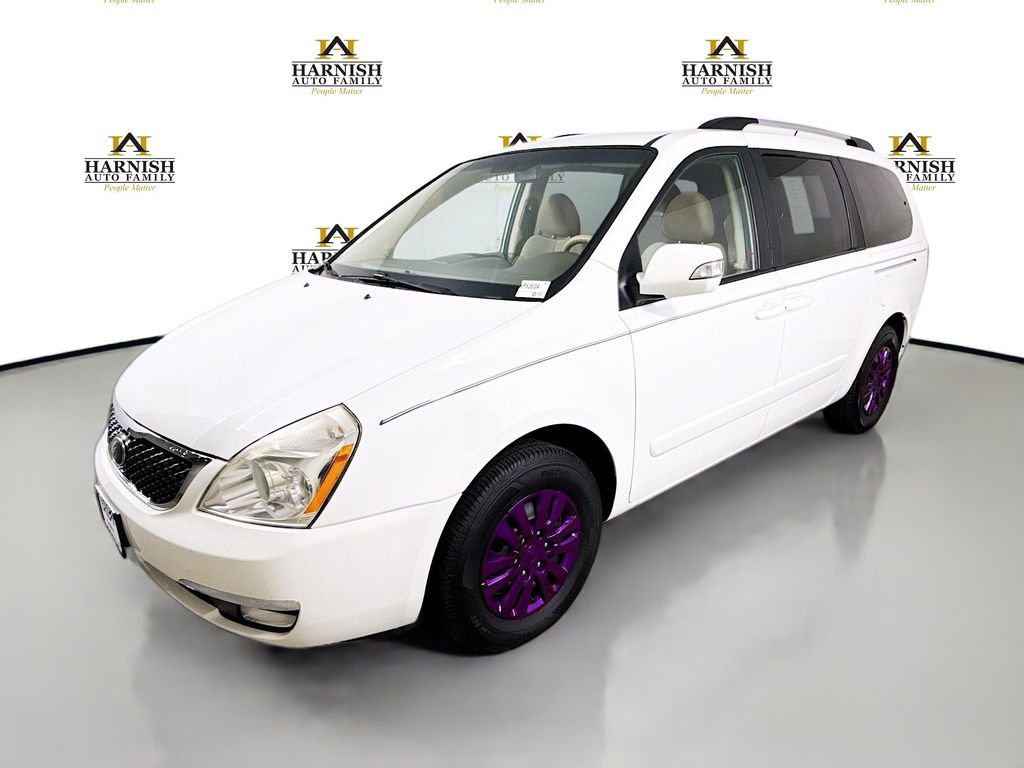 Used 2014 Kia Sedona LX image 3