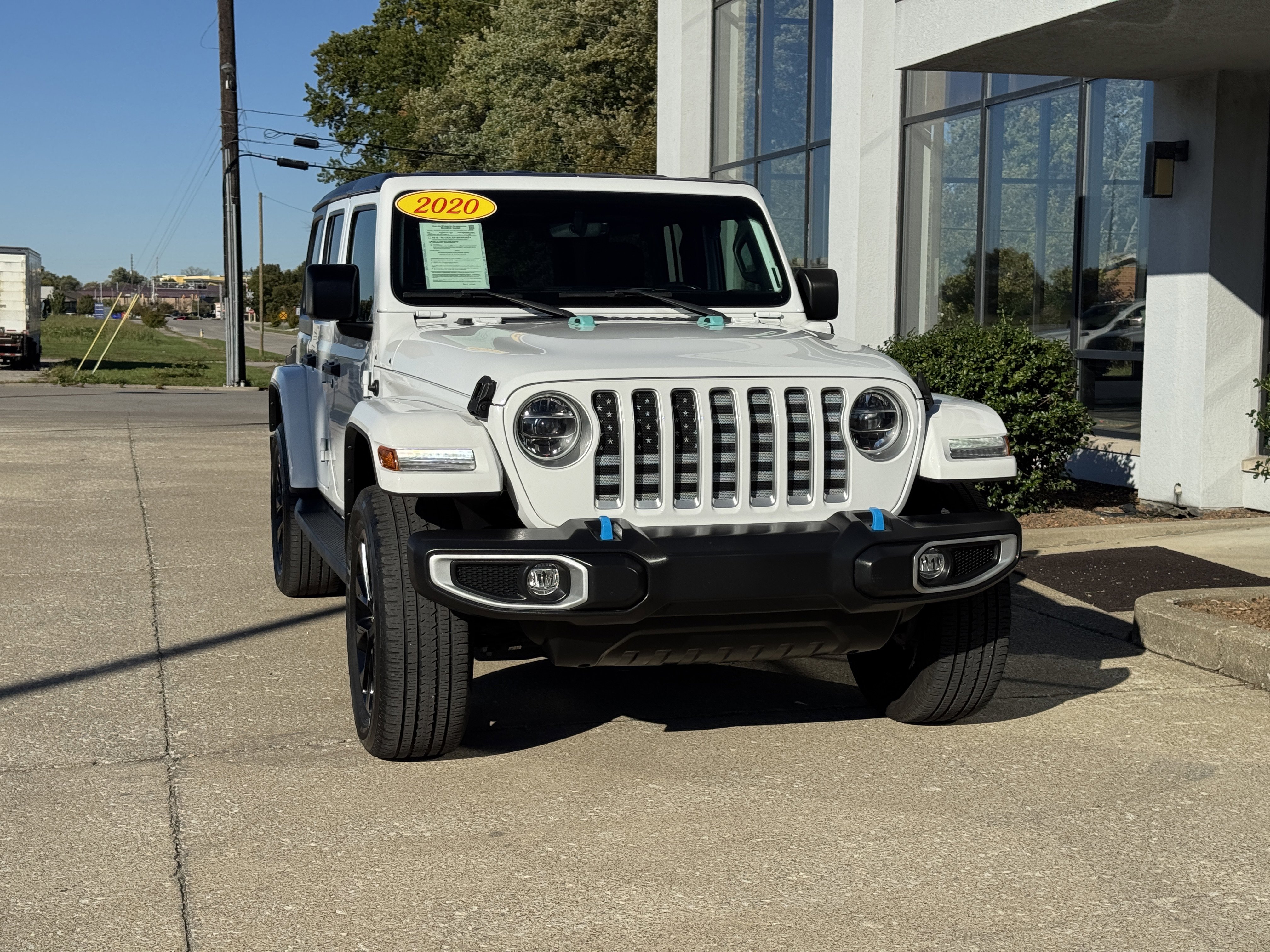 Used 2022 Jeep Wrangler Unlimited Sahara w/ Cold Weather Group image 21